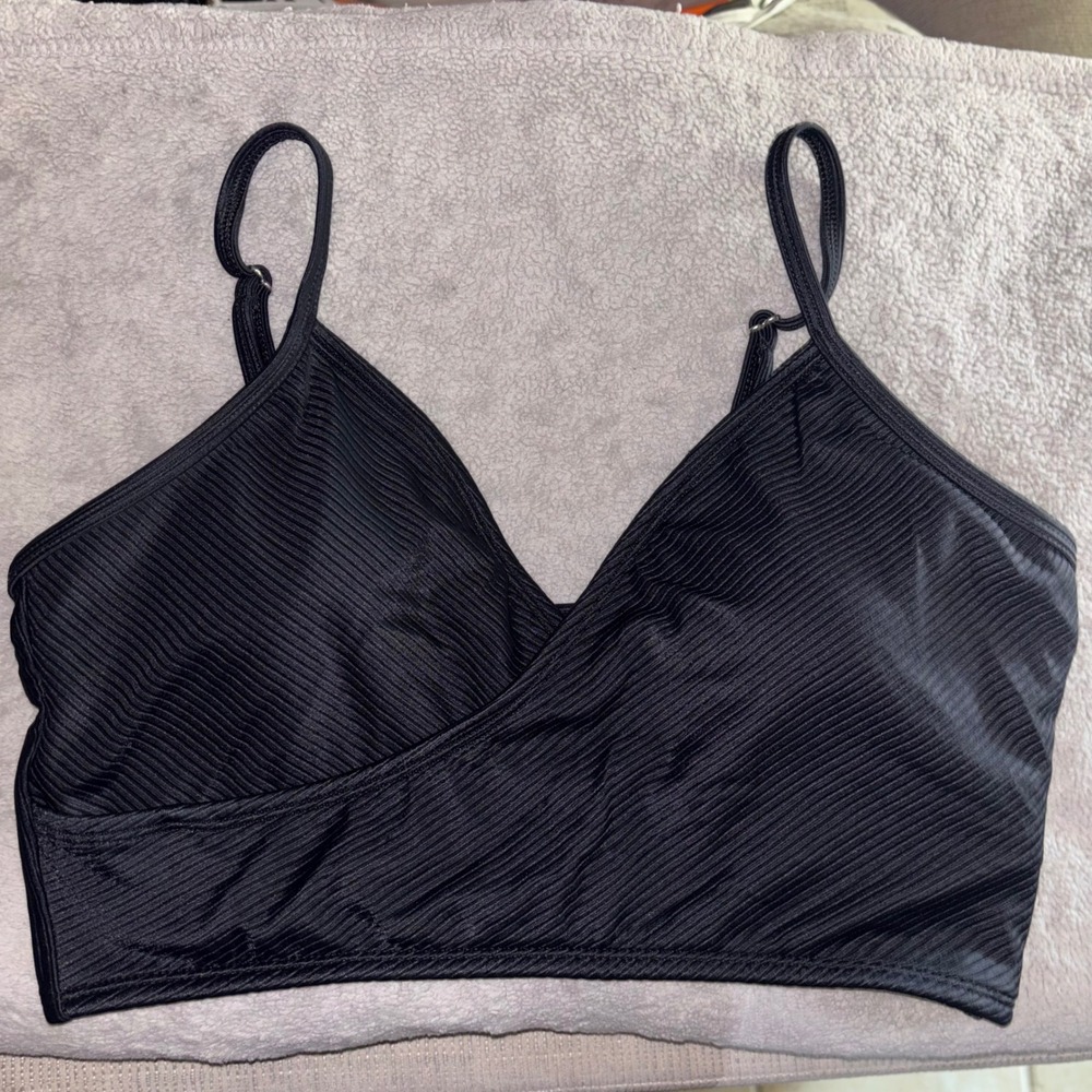 O'Rageous Womens Black Ribbed Wrap Front Bikini Top Size L Adjustable Straps